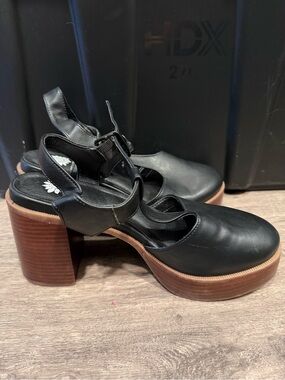 Women's Black Platform Block Heel Slingback Shoes